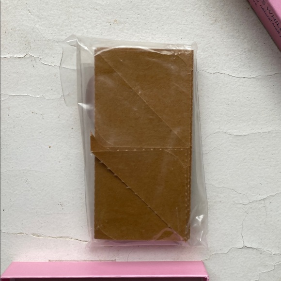 Frownies Gentle Lifts and Facial Patches - Picture 3 of 3